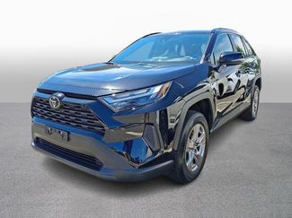 Used 2024 Toyota RAV4 XLE AWD/4WD video 1