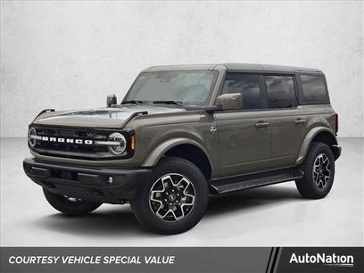 New 2025 Ford Bronco Outer Banks