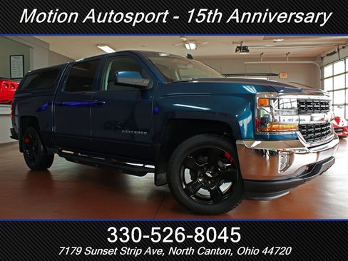 Used 2018 Chevrolet Silverado 1500 LT w/ All Star Edition RWD image 2