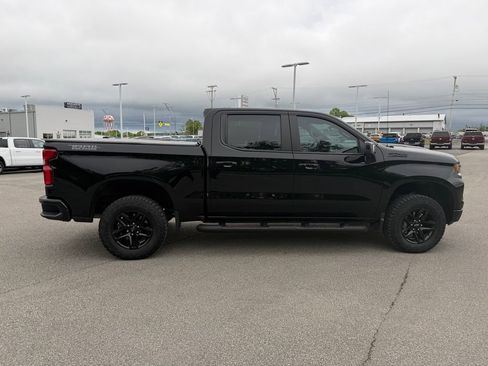 Used 2026 Chevrolet Silverado 1500 LT Trail Boss w/ LT Trail Boss Premium Package AWD/4WD image 6