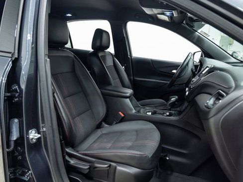Used 2022 Chevrolet Equinox RS image 27