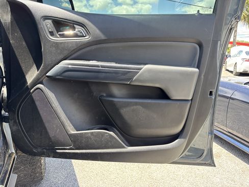Used 2019 Chevrolet Colorado Z71 image 20
