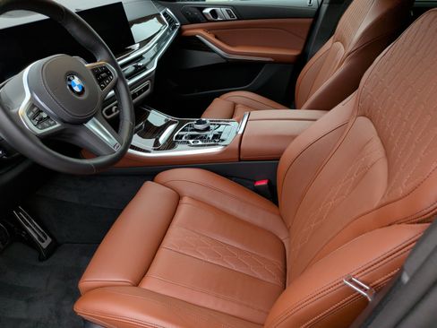 Used 2025 BMW X5 xDrive40i image 28