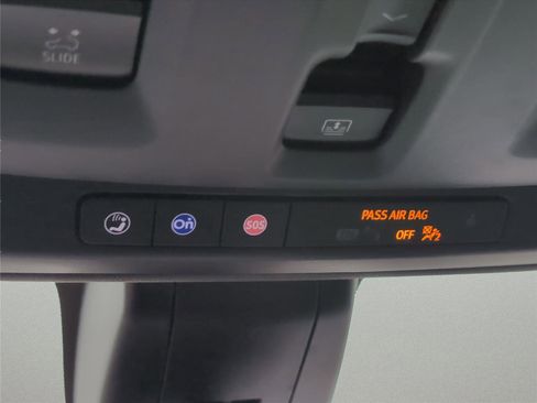 Used 2022 Chevrolet Tahoe RST w/ Luxury Package image 18