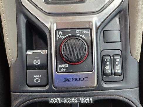 Used 2024 Subaru Forester Premium AWD/4WD image 31