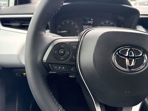Used 2024 Toyota Corolla SE FWD image 13