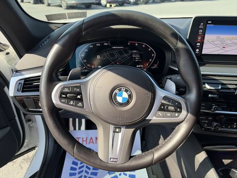 Used 2023 BMW M550i xDrive w/ Executive Package AWD/4WD image 54