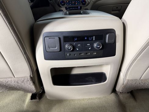 Used 2018 GMC Yukon Denali w/ Denali Ultimate Package AWD/4WD image 31