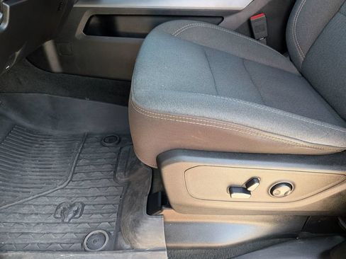 Used 2024 RAM 1500 Big Horn RWD image 15