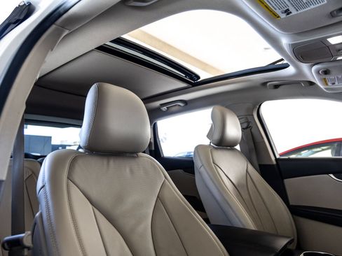 Used 2018 Lincoln MKX Reserve FWD image 32