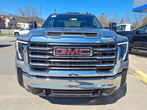 New 2026 GMC Sierra 2500 SLE w/ SLE Value Package; AWD/4WD image 2