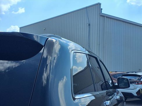 Used 2021 Jeep Grand Cherokee Laredo X image 25