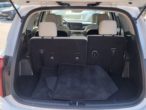 Certified 2024 Kia Telluride S w/ S Sunroof Package FWD image 4