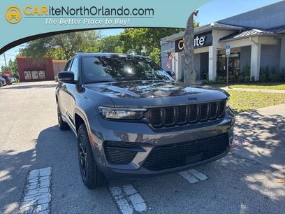 Used 2024 Jeep Grand Cherokee Altitude