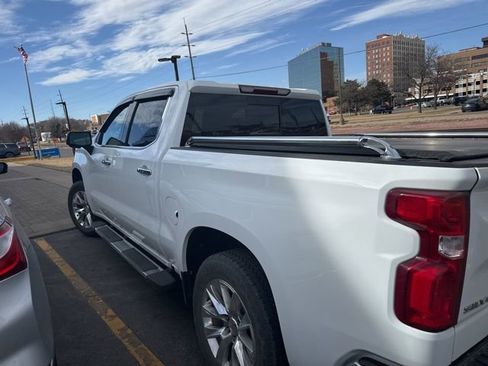 Used 2021 Chevrolet Silverado 1500 LTZ image 5