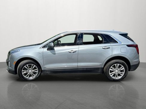 Used 2023 Cadillac XT5 Premium Luxury w/ Technology Package AWD/4WD image 5