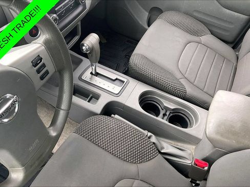 Used 2017 Nissan Frontier Desert Runner RWD image 18