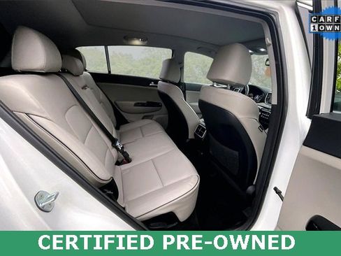 Certified 2022 Kia Sportage EX w/ EX Technology Package image 26