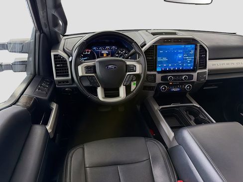 Used 2022 Ford F250 Lariat w/ Lariat Value Package AWD/4WD image 26