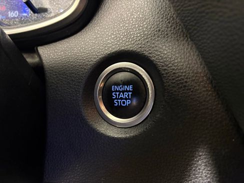 Used 2022 Toyota Corolla XSE image 27