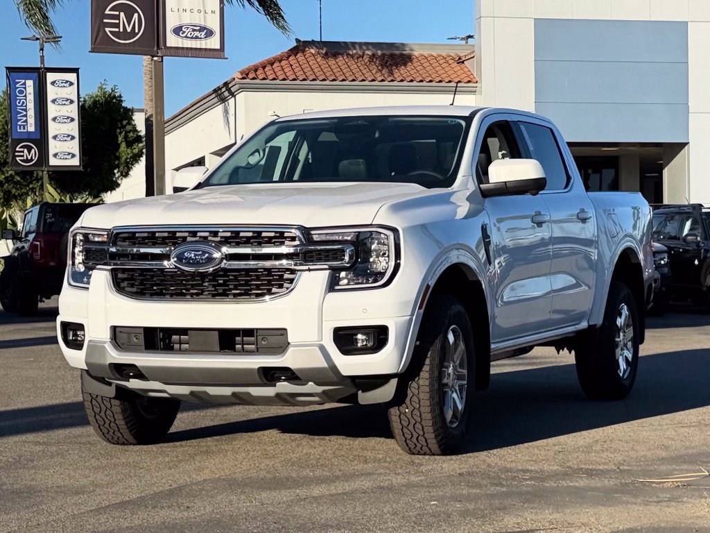 New 2026 Ford Ranger Lariat w/ FX4 Off-Road Package AWD/4WD image 4