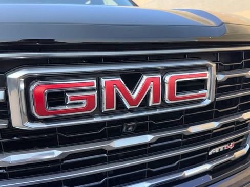 Certified 2025 GMC Yukon XL AT4 w/ AT4 Premium Package AWD/4WD image 26