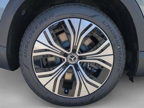 New 2026 Mercedes-Benz EQE 320 4MATIC SUV image 10