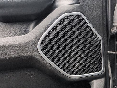 Used 2023 RAM 1500 Laramie image 17