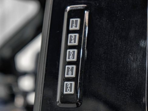 Used 2024 Ford F250 Lariat w/ Sport Appearance Package AWD/4WD image 40