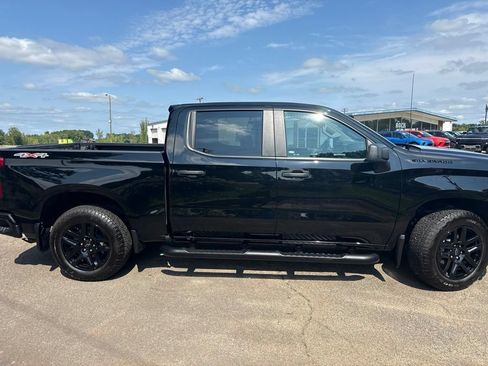 Used 2024 Chevrolet Silverado 1500 Custom AWD/4WD image 6