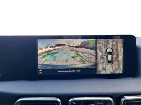 New 2026 Nissan Sentra SL w/ Floor Mat Package FWD image 19