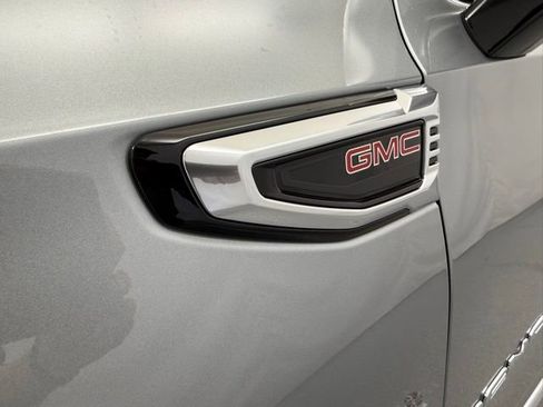New 2026 GMC Yukon Denali w/ Denali Reserve Package image 32