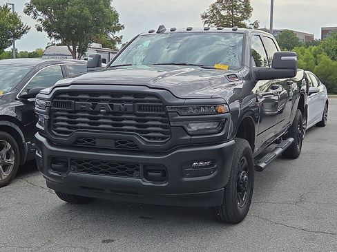 Used 2025 RAM 3500 Tradesman AWD/4WD image 2