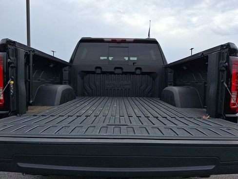 Used 2023 GMC Sierra 1500 Denali Ultimate image 34