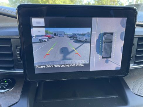 Used 2020 Ford Explorer Platinum AWD/4WD image 35