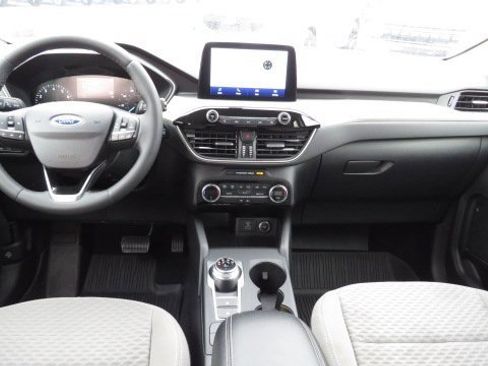 Certified 2021 Ford Escape SE w/ Convenience Package image 2