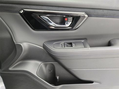 Certified 2025 Subaru Forester Limited w/ Popular Package #2 image 22