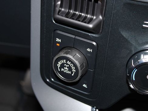 New 2026 Ford F150 XLT w/ Equipment Group 302A MID image 43