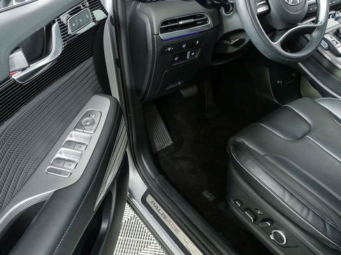 Used 2024 Hyundai Palisade Calligraphy AWD/4WD image 8
