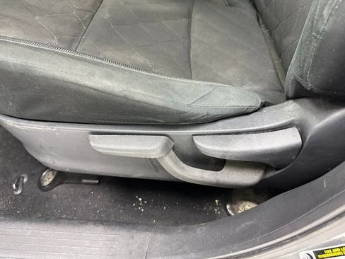 Used 2019 Nissan Kicks S w/ Interior Electronics Package image 27