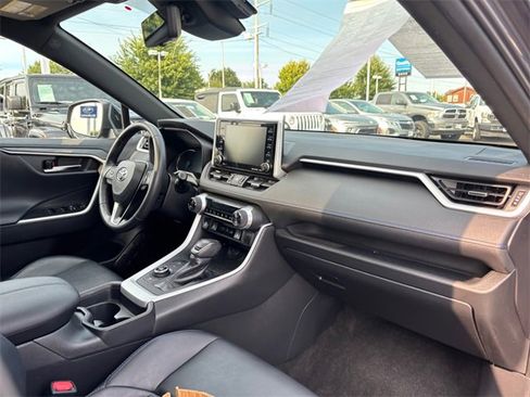 Used 2020 Toyota RAV4 XSE image 38