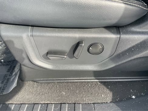 Used 2022 Ford F250 Lariat w/ Tremor Off-Road Package image 15