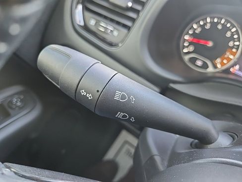 Used 2023 Jeep Renegade Altitude w/ Sun/Sound Group image 45