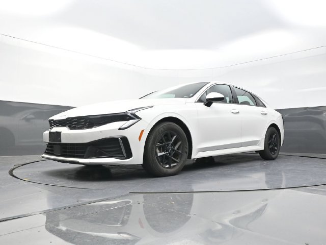 Used 2026 Kia K5 LXS FWD image 33