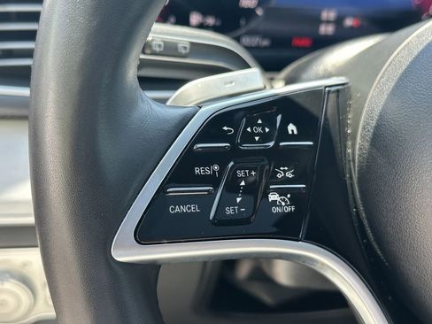 Certified 2025 Mercedes-Benz GLS 450 4MATIC image 29