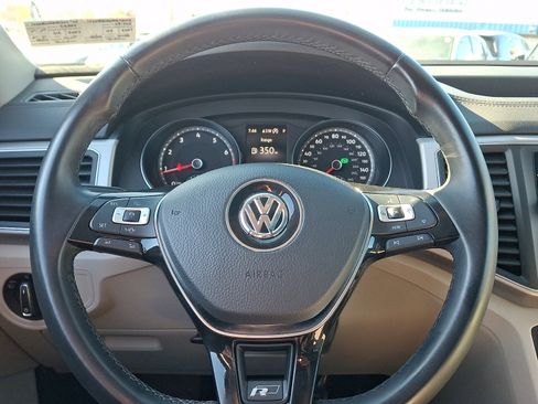 Used 2019 Volkswagen Atlas SE w/ Panoramic Sunroof Package image 19