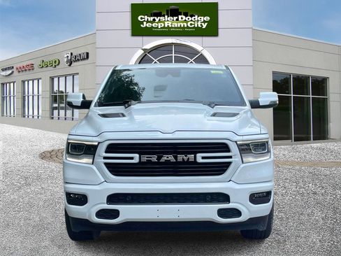 Used 2023 RAM 1500 Laramie AWD/4WD image 2