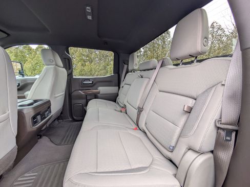 Used 2022 Chevrolet Silverado 1500 RST w/ Z71 Off-Road Package image 32