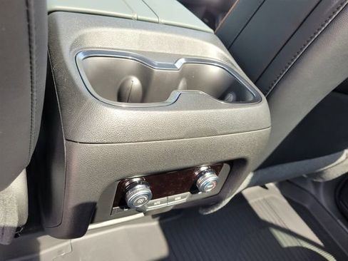 New 2026 GMC Acadia AT4 w/ Luxury Package image 9