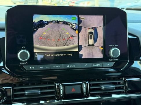 Certified 2025 Nissan Pathfinder Rock Creek image 39